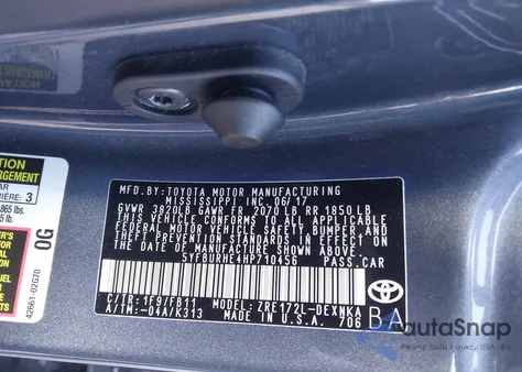 2017 Toyota Corolla Le из США, поврежденный, VIN 5YFBURHE4HP710456